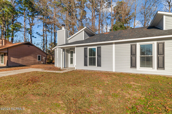 133 Twinwood Dr in Jacksonville, NC - Building Photo - Building Photo