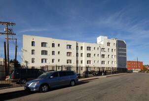 5426 W Virginia in Los Angeles, CA - Building Photo