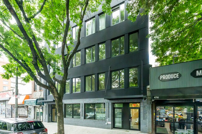 488 Marcus Garvey Blvd in Brooklyn, NY - Building Photo - Building Photo