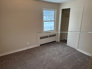 1619 W 3rd St, Unit 31 in Jamestown, NY - Building Photo - Building Photo