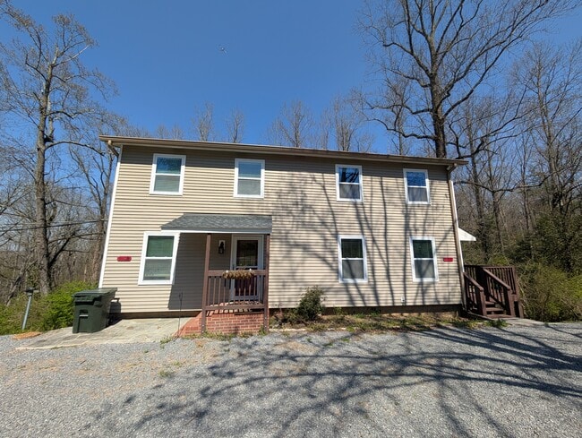 property at 914 Murrell Rd