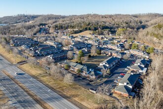 Hickory Hills Condominiums in Ashland City, TN - Building Photo - Building Photo