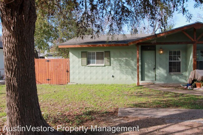 1308 E Main St in Round Rock, TX - Building Photo - Building Photo