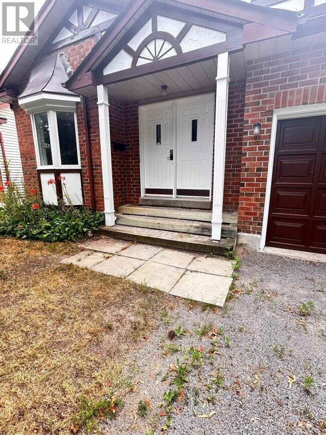 property at 471 Laurie Ave