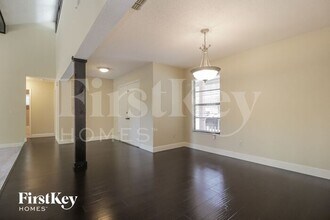 1303 Willow Springs Ct in Longwood, FL - Building Photo - Building Photo
