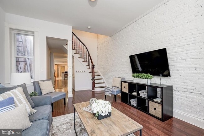 23 N Patterson Park Ave in Baltimore, MD - Building Photo - Building Photo