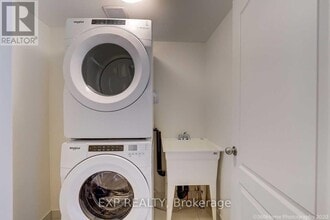 2698 Deputy Minister Path in Oshawa, ON - Building Photo - Building Photo