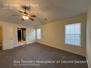 795 Scenic Creek Dr SW in Lawrenceville, GA - Building Photo - Building Photo