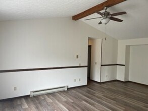 1040 Salem Ct in Medina, OH - Building Photo - Building Photo