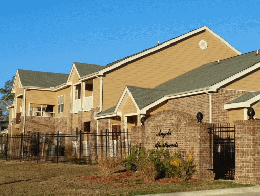 Angela Apartments in Gulfport, MS - Building Photo - Building Photo