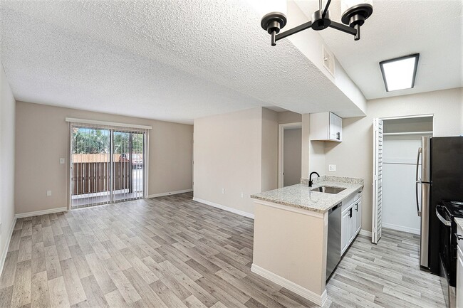 The Park at Avanti in Tampa, FL - Foto de edificio - Building Photo