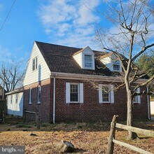 41 Churchtown Rd in Pennsville Township, NJ - Foto de edificio - Building Photo