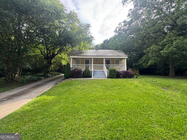 493 E Washington St in Madison, GA - Building Photo - Building Photo