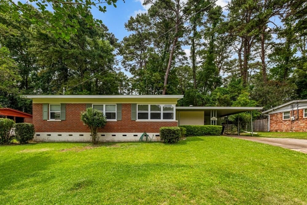 1716 Canterbury St in Tallahassee, FL - Building Photo