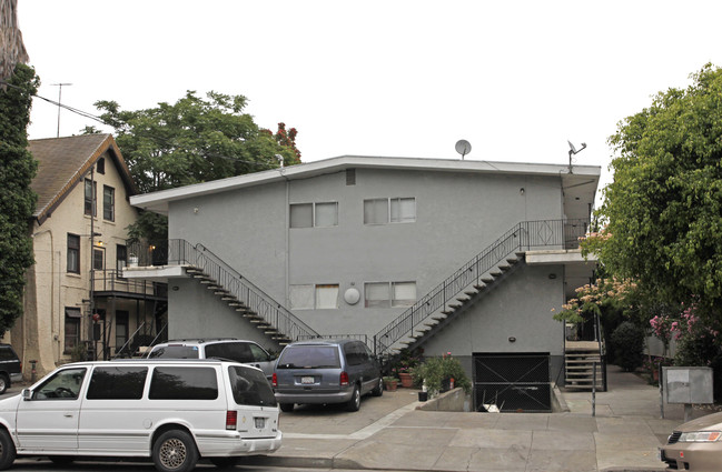 132 N 5th St in San Jose, CA - Foto de edificio - Building Photo