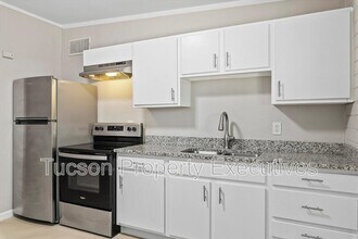 3317 N Howard Blvd in Tucson, AZ - Building Photo - Building Photo