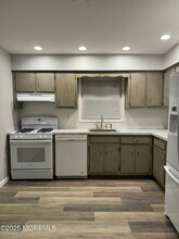 109 Westwood Dr in Toms River, NJ - Building Photo - Building Photo