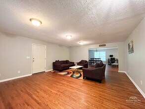 6238 King George Dr in Charlotte, NC - Building Photo - Building Photo