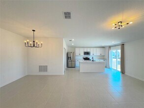 1922 Sarah Street in Winter Haven, FL - Building Photo - Building Photo