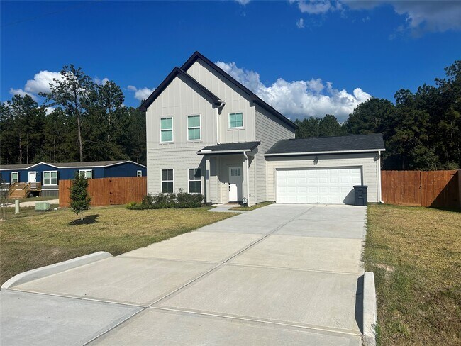 12011 Rockview Drive in Conroe, TX - Building Photo - Building Photo