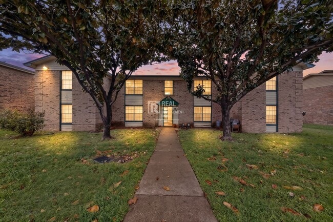property at 8024 Cambridge Cir