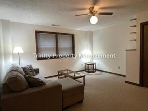 1419 W Pike St in Clarksburg, WV - Building Photo - Building Photo