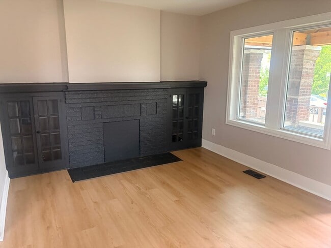 property at 1328 E 21st Ave