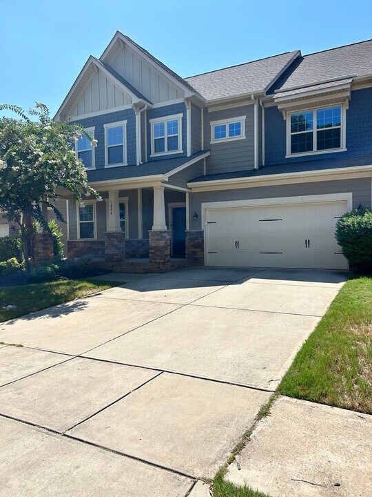 3004 Oakmere Rd in Waxhaw, NC - Foto de edificio