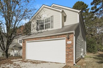 7950 Bristle Ln in Charlotte, NC - Foto de edificio - Building Photo