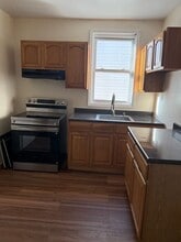 680 E 223rd St in Bronx, NY - Foto de edificio - Building Photo