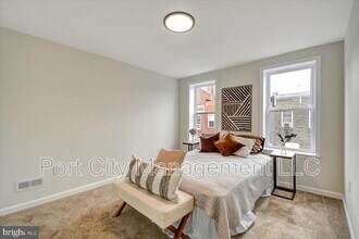 217 N Belnord Ave in Baltimore, MD - Building Photo - Building Photo