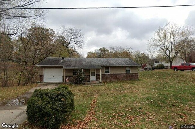property at 1726 N Main St