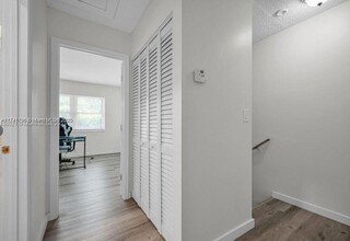 7211 W Sunrise Blvd in Plantation, FL - Building Photo - Building Photo