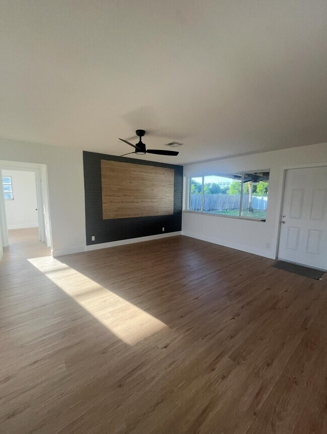 property at 640 NE 23rd Ct