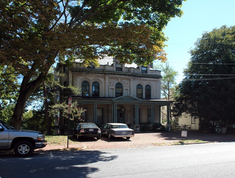 112 S Prospect St in Hagerstown, MD - Building Photo