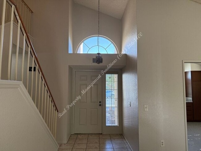1311 Langhorn St in Lancaster, CA - Building Photo - Building Photo
