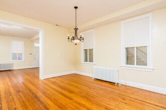 151 Duke of Gloucester St in Annapolis, MD - Building Photo - Building Photo