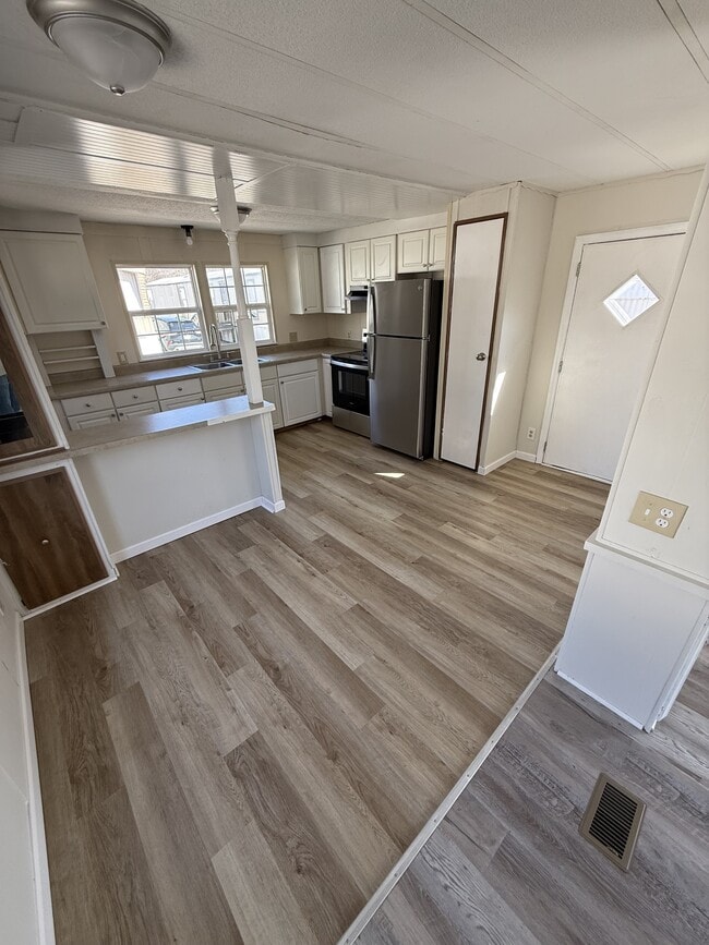 109 SW Ave in Wright City, MO - Building Photo - Building Photo