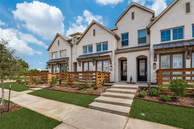 3744 Queen Rd in Sherman, TX - Building Photo