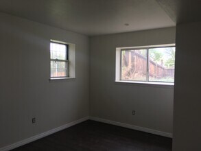 100 Beacon Hill Dr in Lafayette, CO - Building Photo - Building Photo