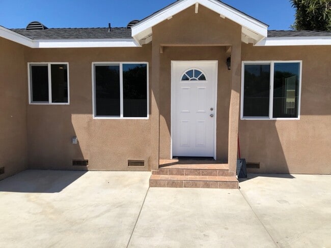 property at 1925 Orange Ave