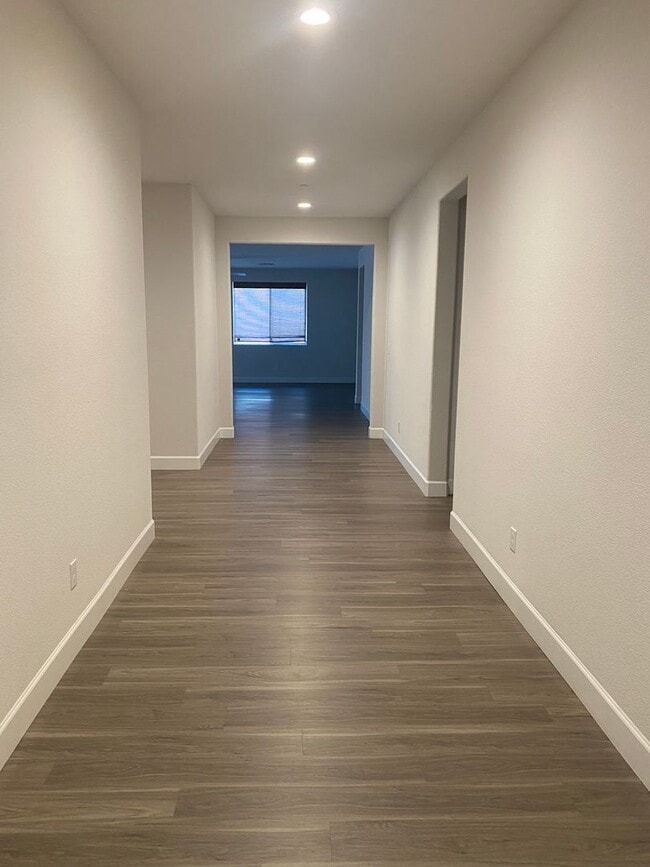 1485 United St in Manteca, CA - Building Photo - Building Photo