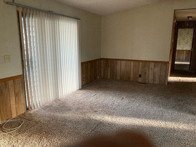 1354 Jasmine Way in Hemet, CA - Building Photo - Building Photo