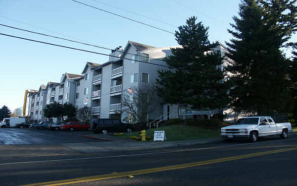 The Weatherly Apartments in Shoreline, WA - Foto de edificio