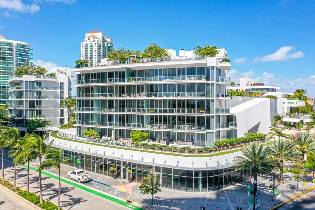 Marea in Miami Beach, FL - Building Photo