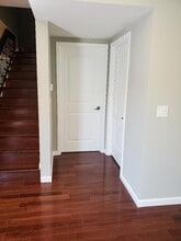 8023 Genesta Ave in Los Angeles, CA - Building Photo - Building Photo