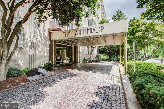 property at 1727 Massachusetts Ave NW