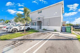 1270 NW 3rd Ln in Florida City, FL - Building Photo - Building Photo