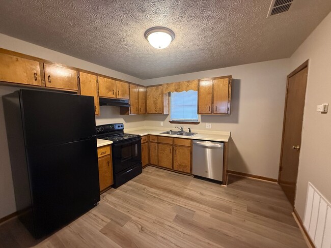 property at 101 Cooper Springs Ct