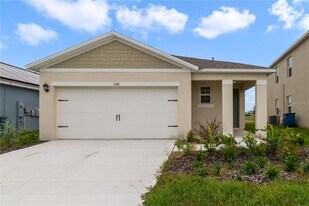 1548 Catbriar Wy in Davenport, FL - Building Photo